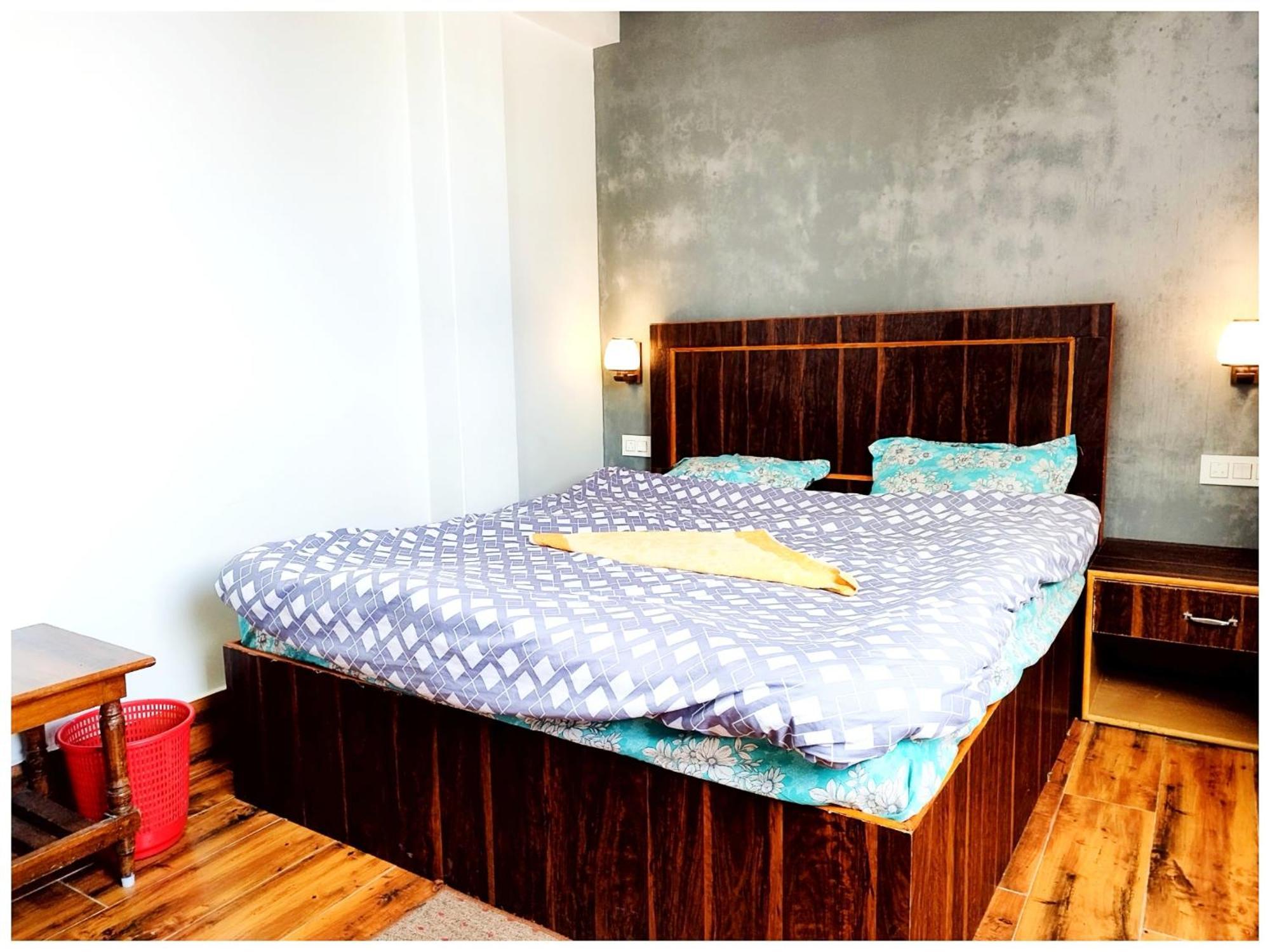 Hotel Premium Pitstop Near Railway Station Best Hotel In Darjeeling ダージリン エクステリア 写真